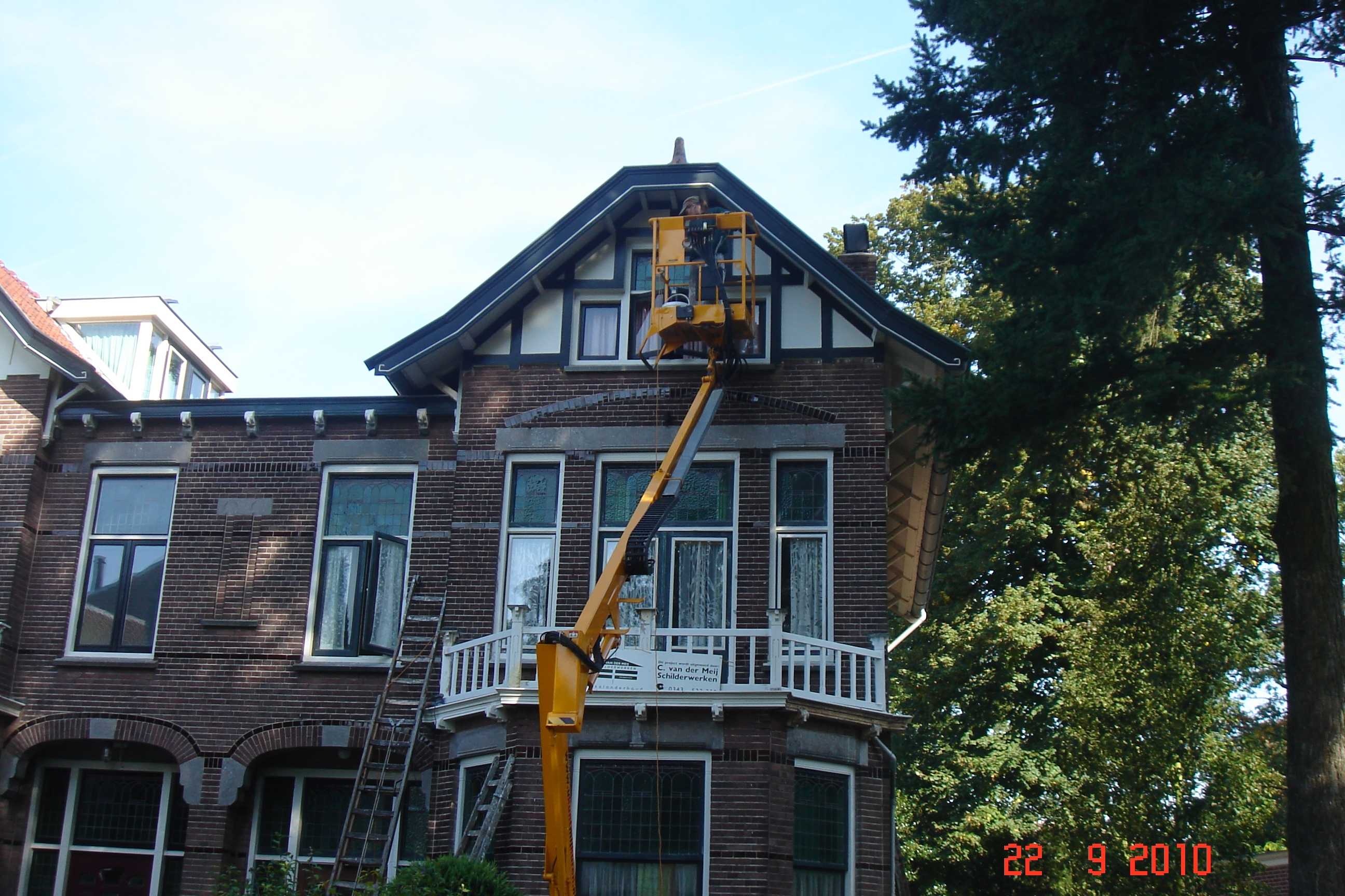 Van der Meij Totaalonderhoud aan het werk